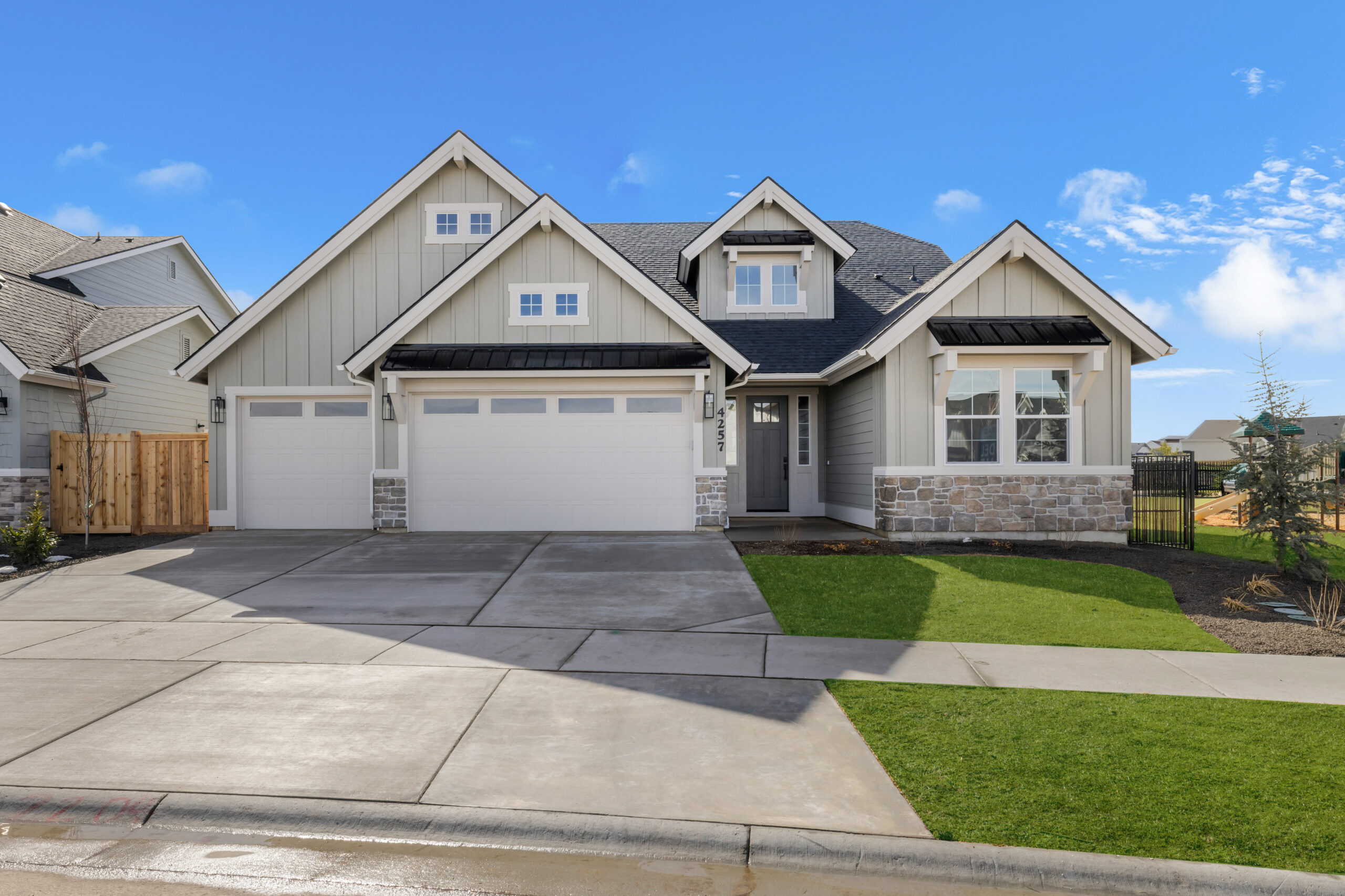 4275NMaddenWay-2