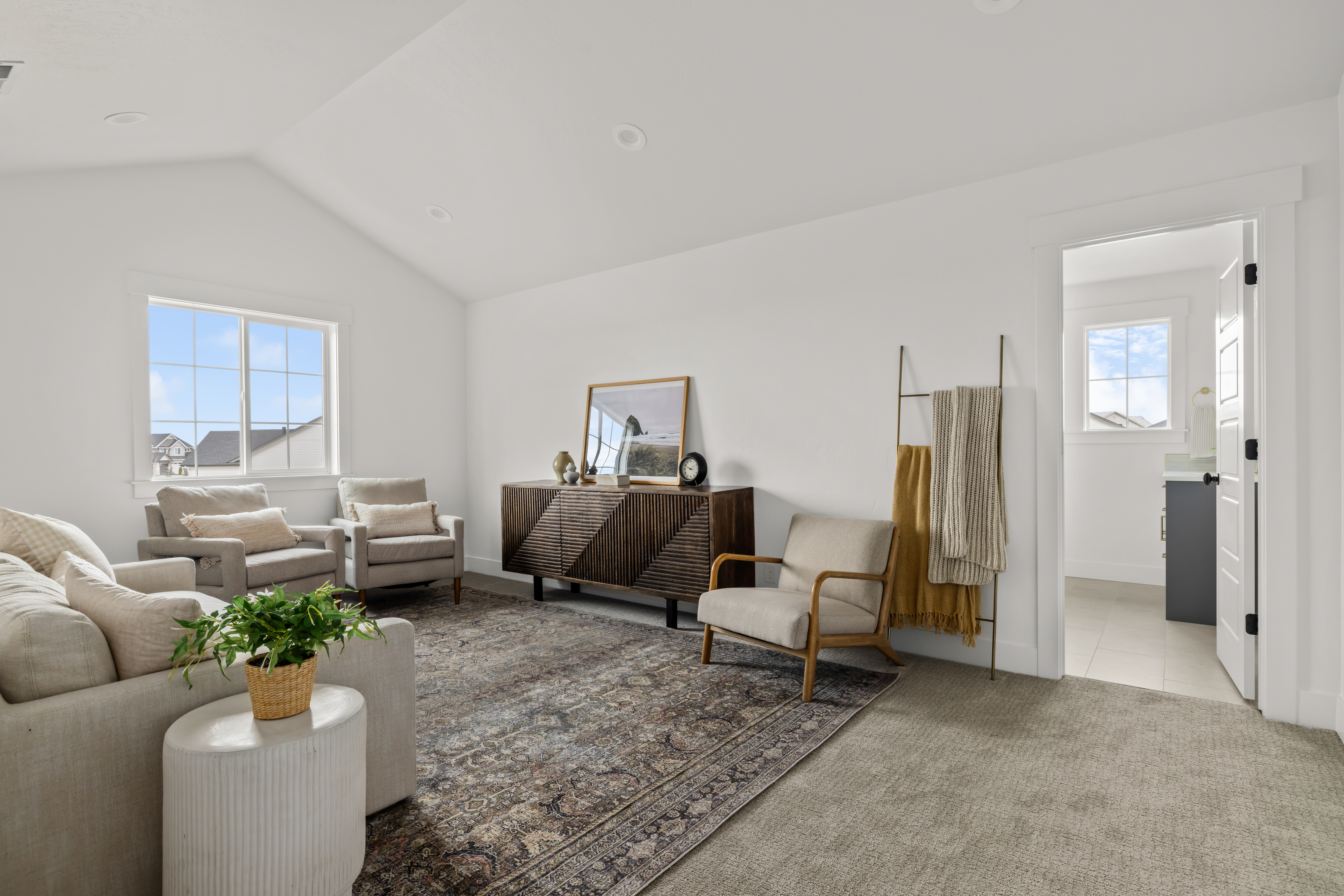 4275NMaddenWay-87