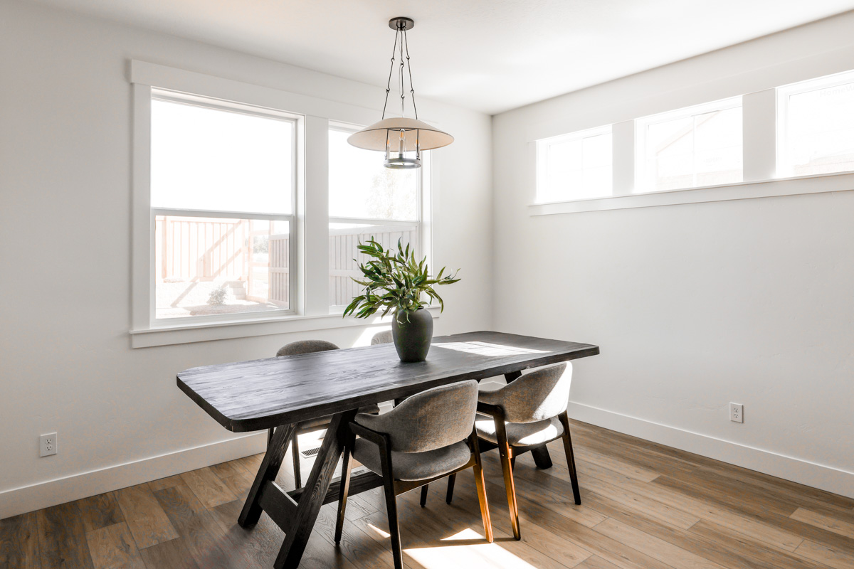 1072 E Crescendo St_015