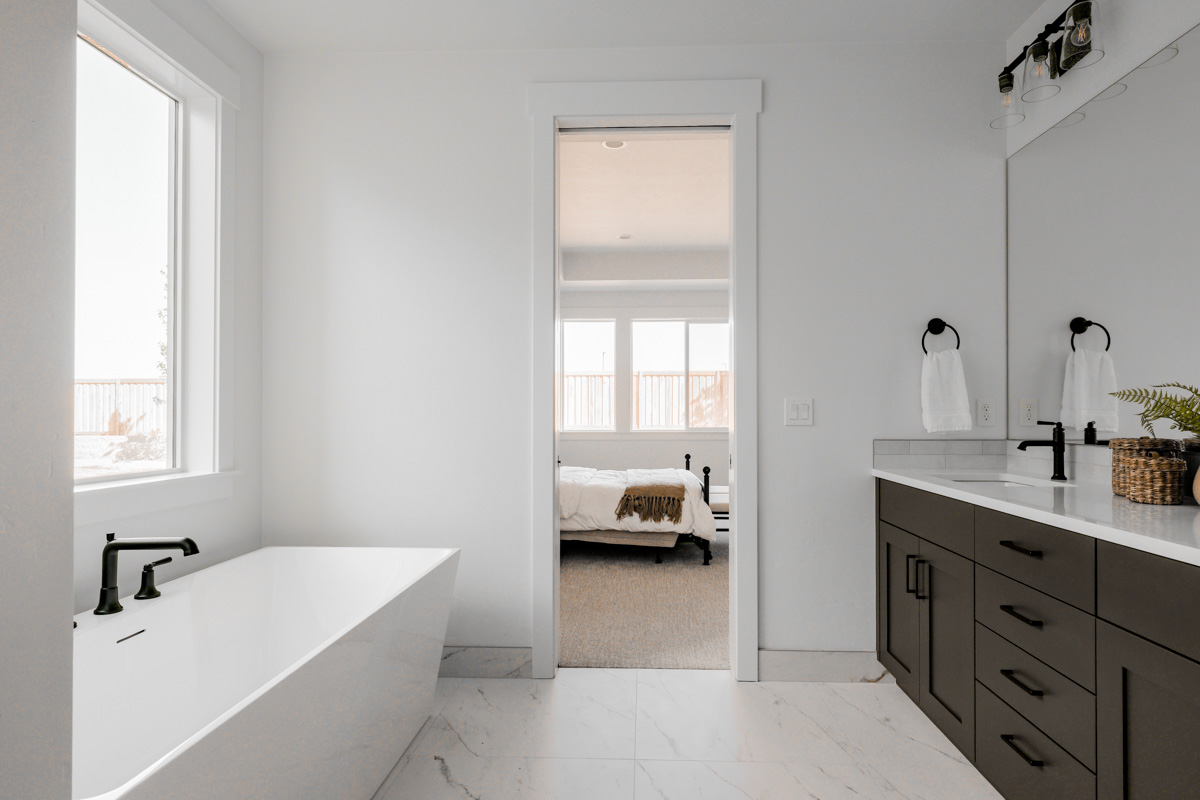 1072 E Crescendo St_029