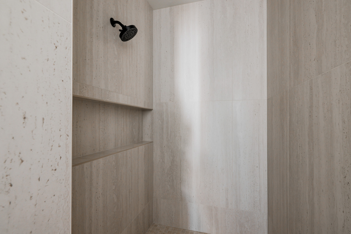 1072 E Crescendo St_031
