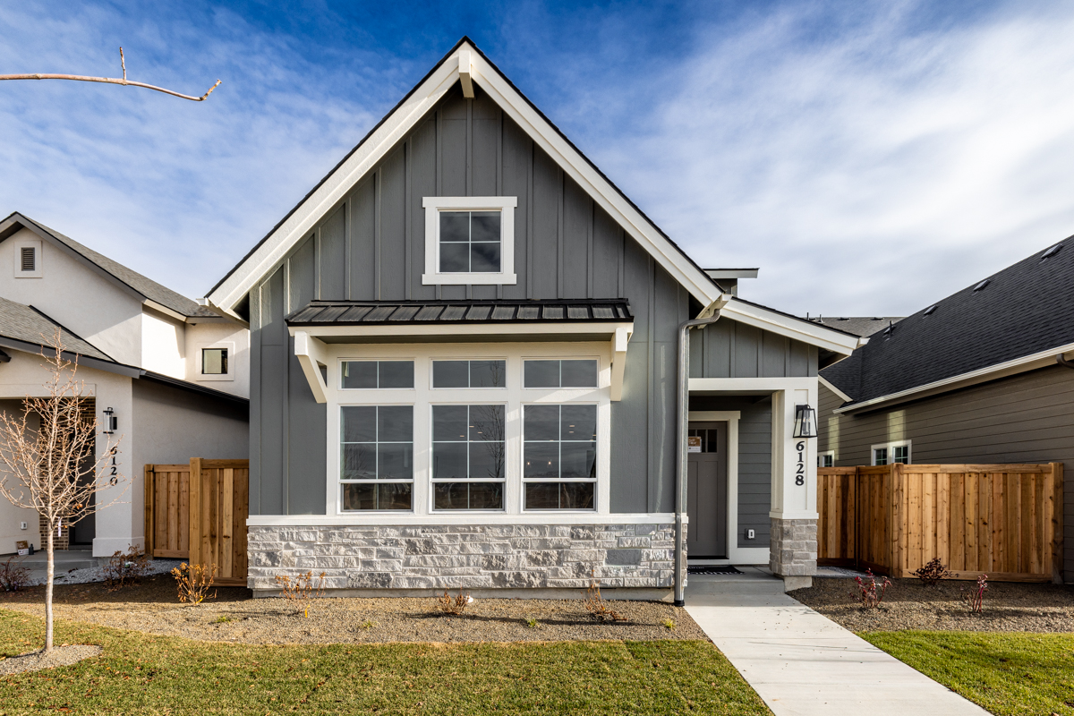 6128 S Apex Ave_001