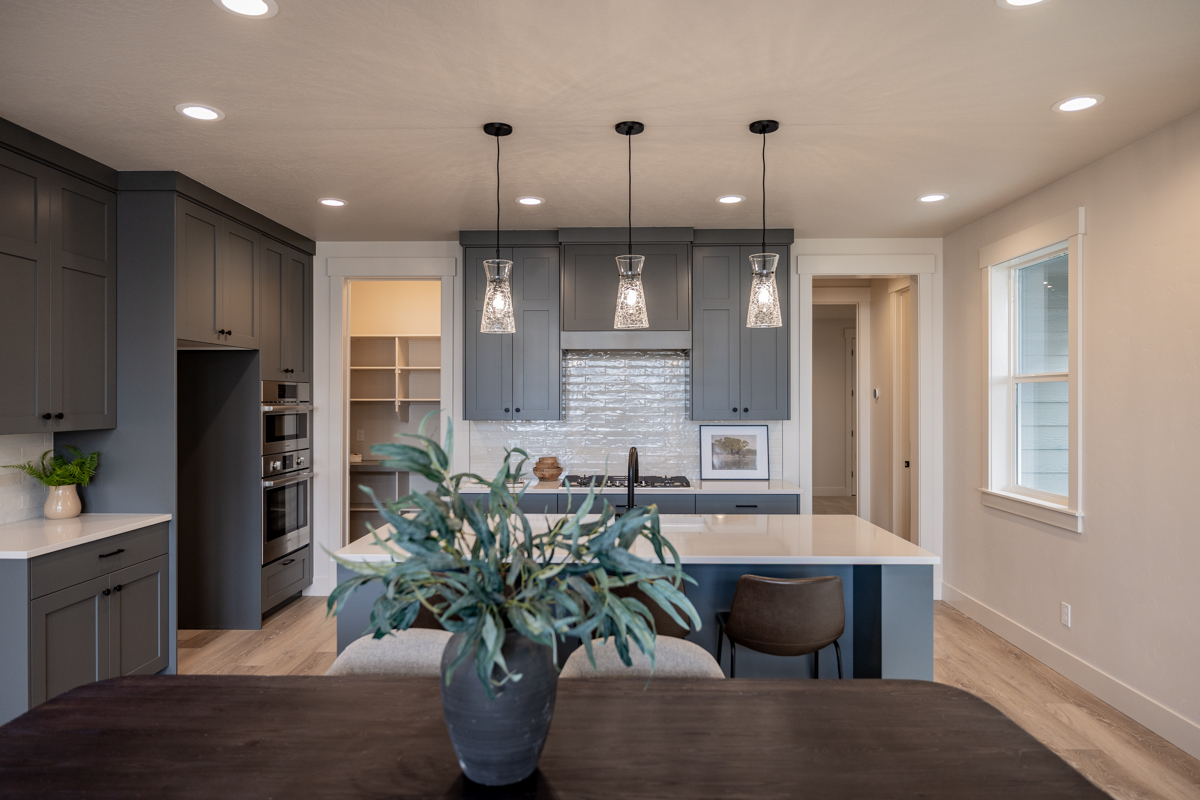 6128 S Apex Ave_011