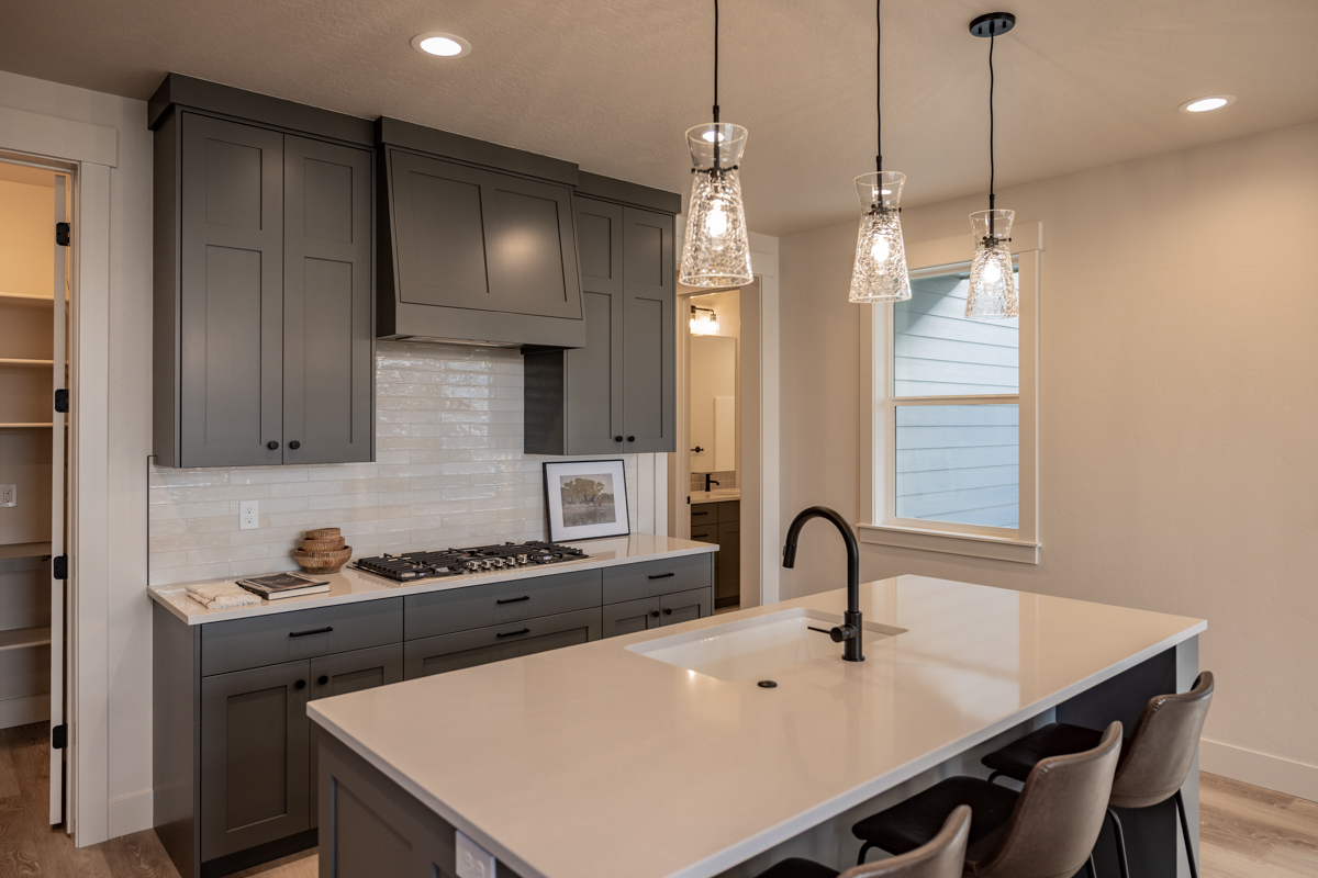 6128 S Apex Ave_018