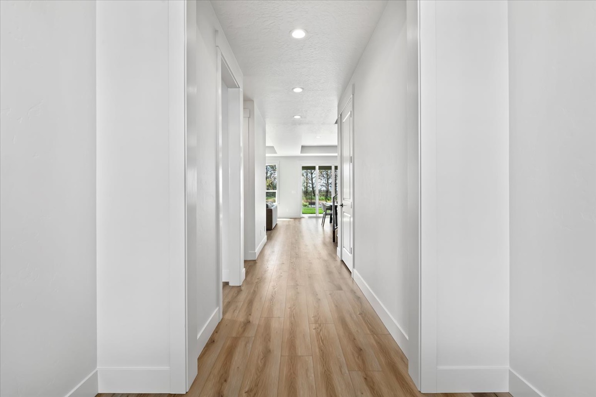 2653 Cavern Dr_009