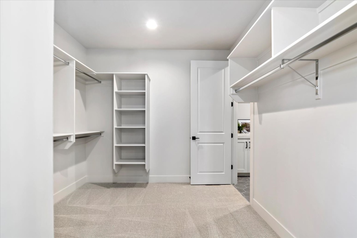 2653 Cavern Dr_046