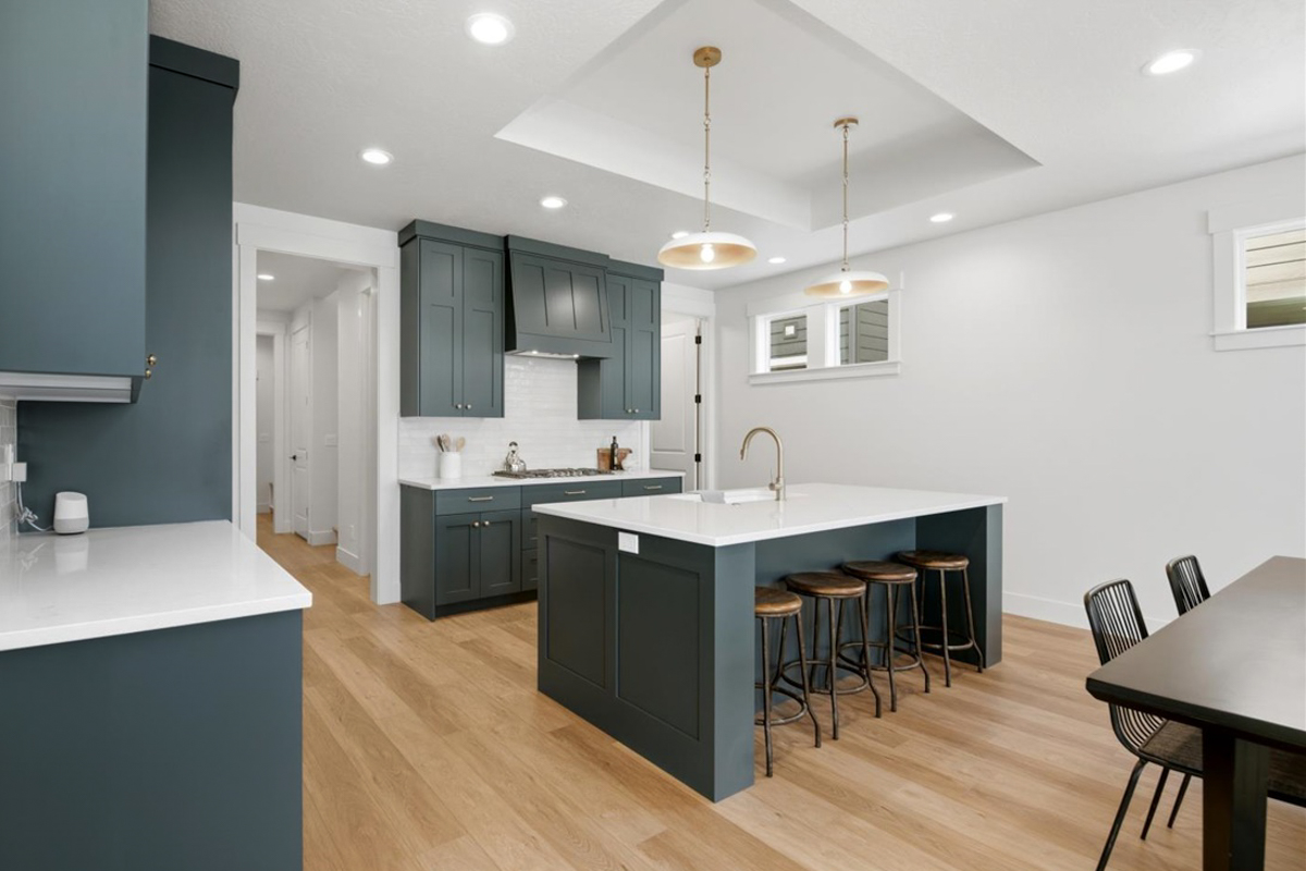 1027 E Escalation St_20