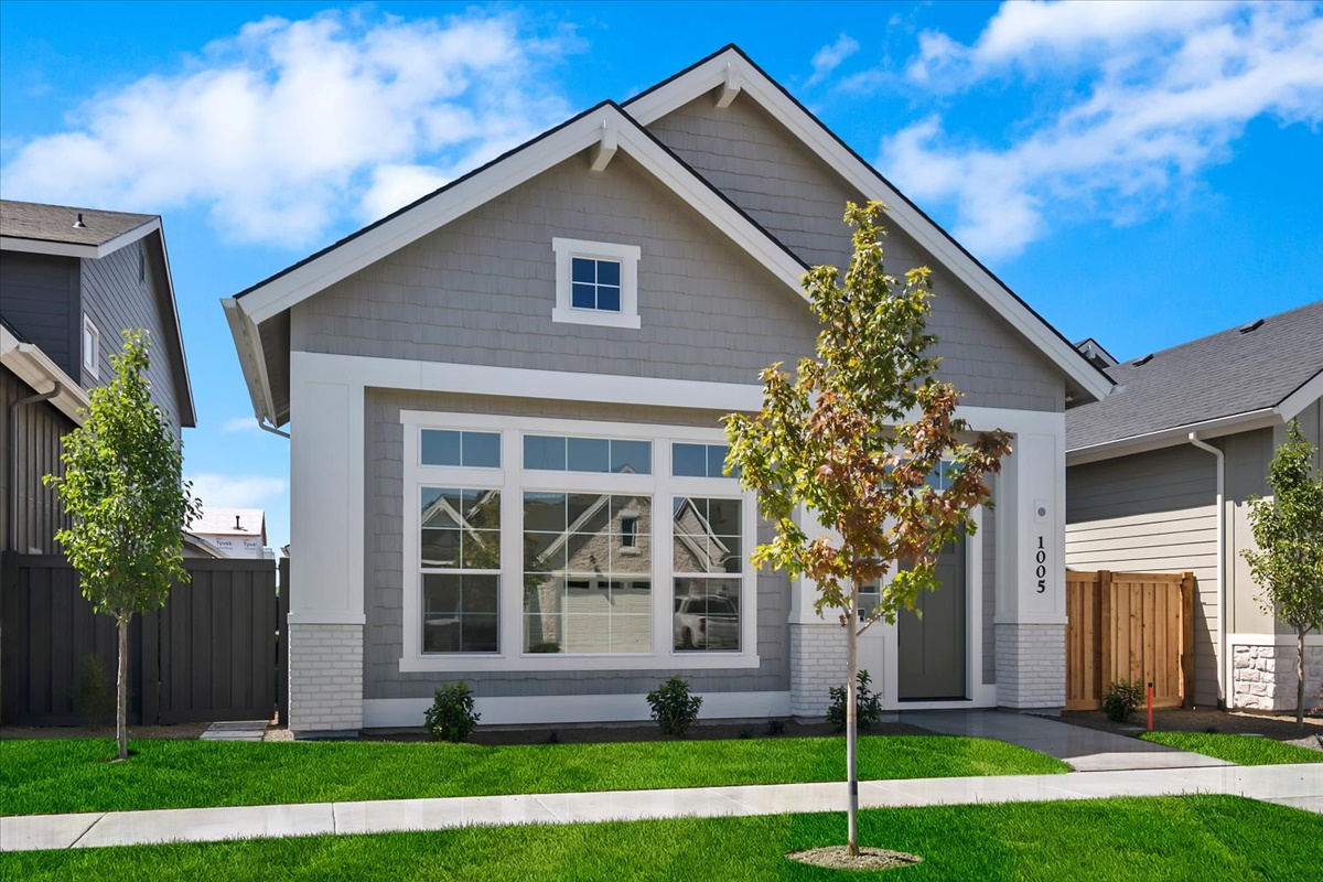 67-1005 Escalation St_077
