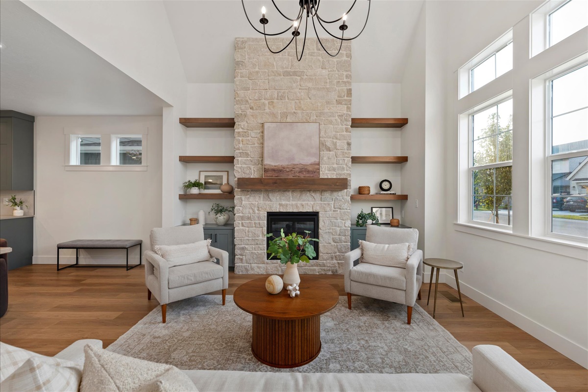 1055 E Escalation St_11