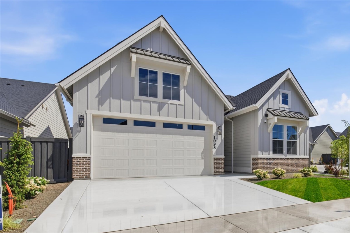 1098 E Escalation St_07