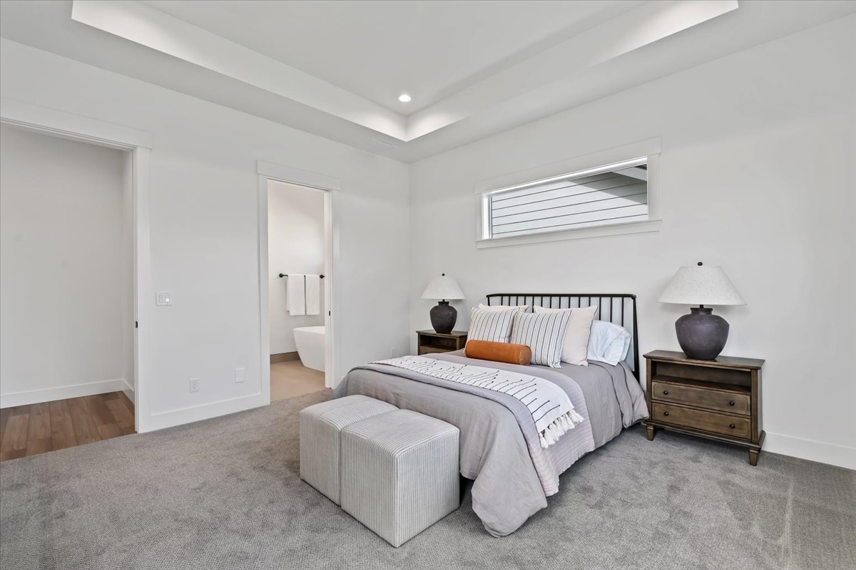1098 E Escalation St_28