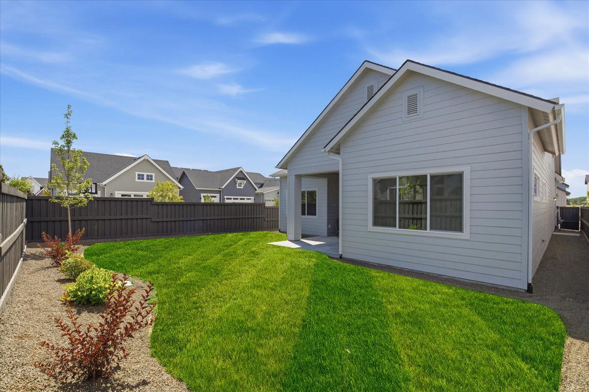 1098 E Escalation St_49