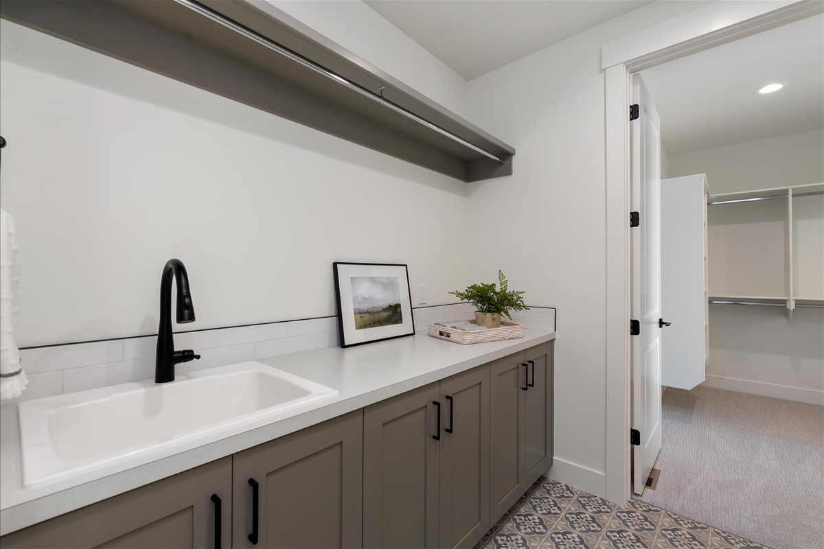 6821 S Krakauer Pl_29
