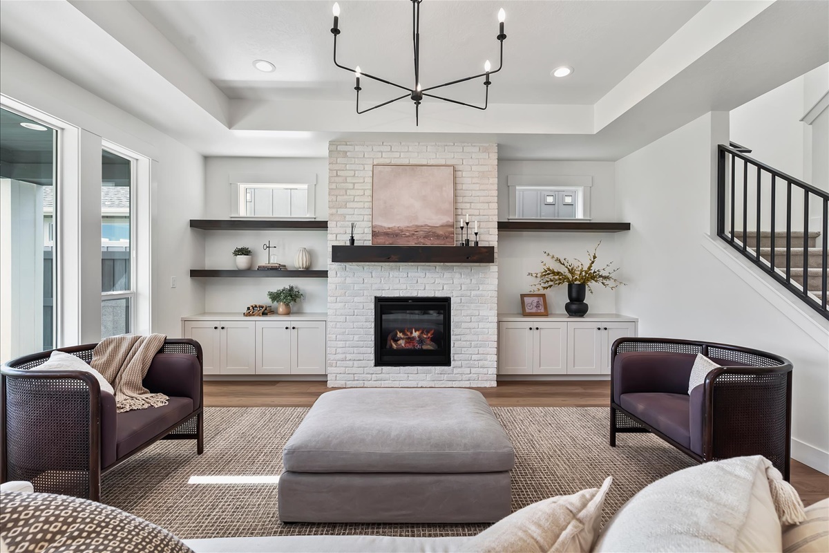 7008 S Cadence Ave_02
