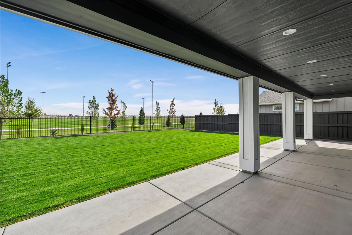 7008 S Cadence Ave_43