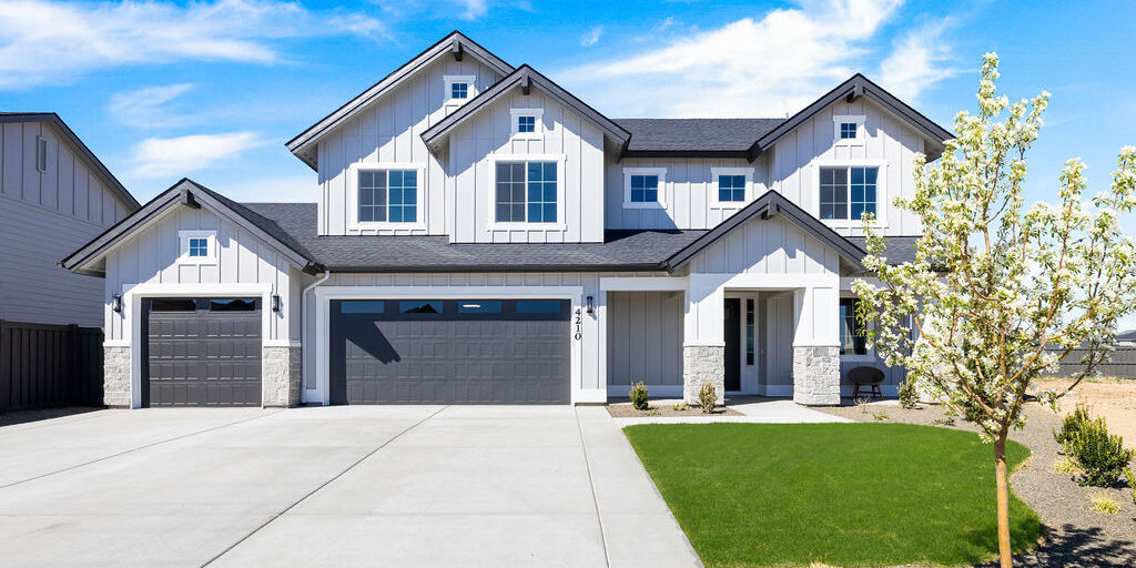 4210ThornappleDr-2
